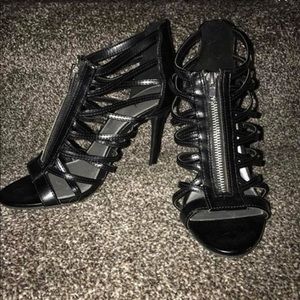 Zip up heels